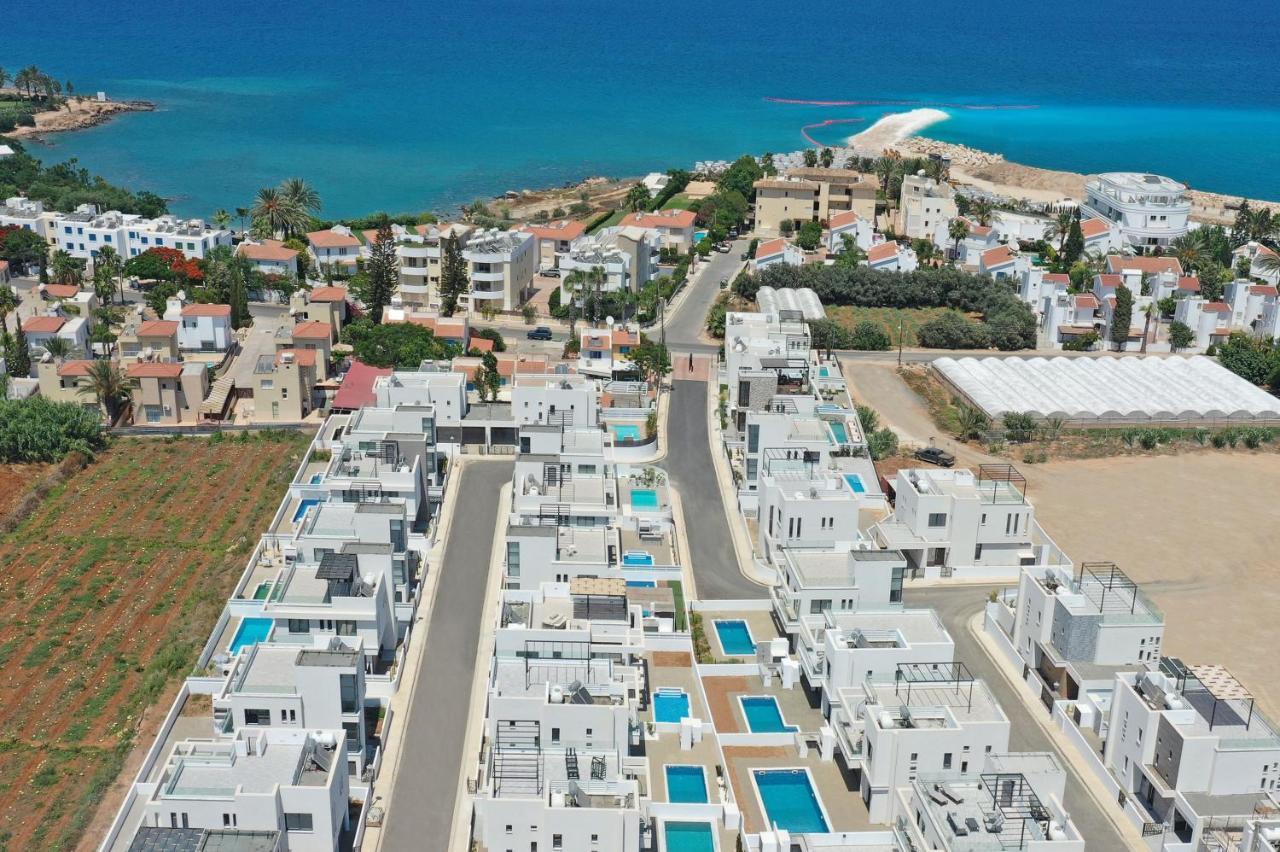 Villa Queen Isabella Protaras Exterior photo