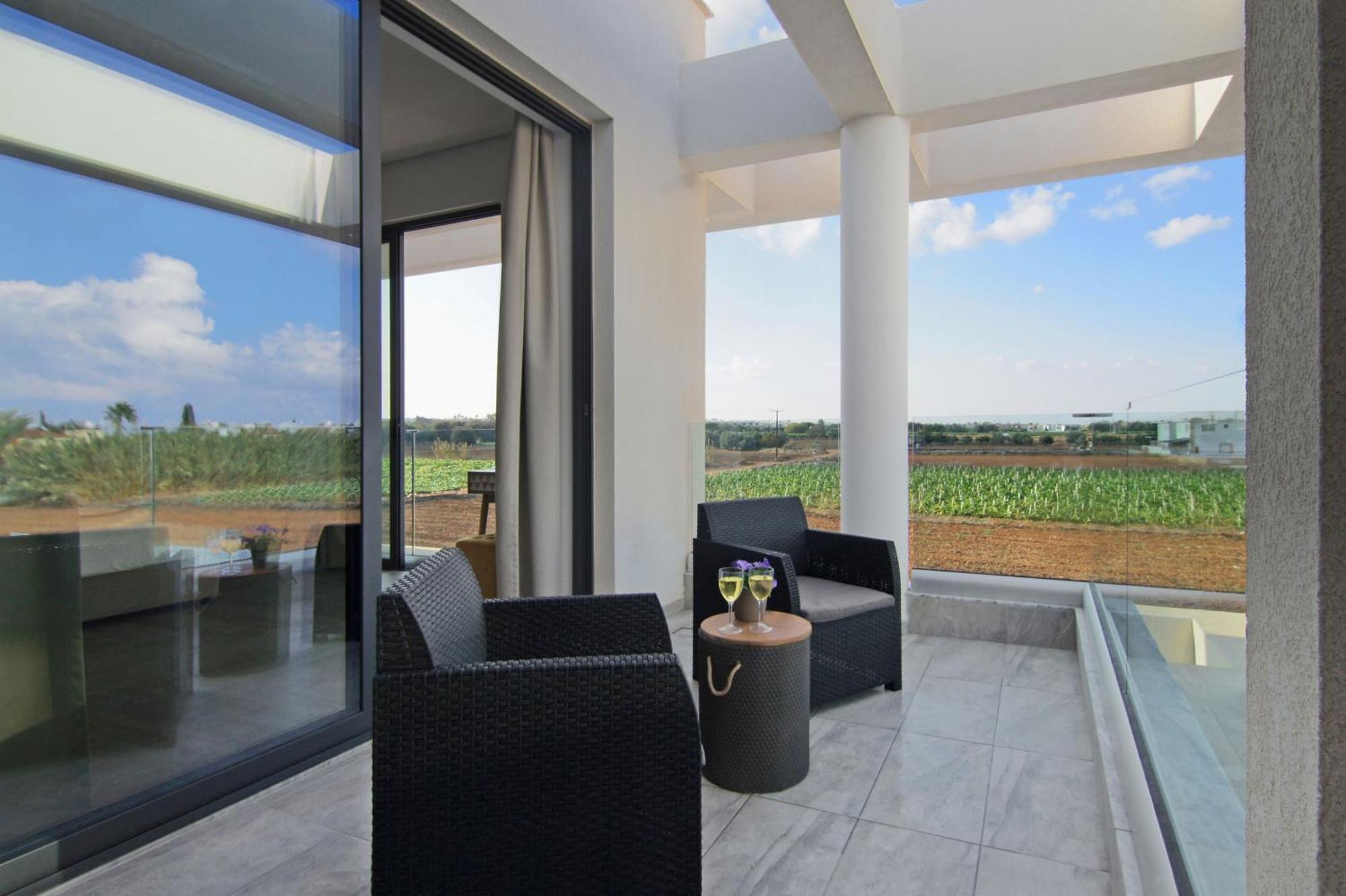 Villa Queen Isabella Protaras Exterior photo