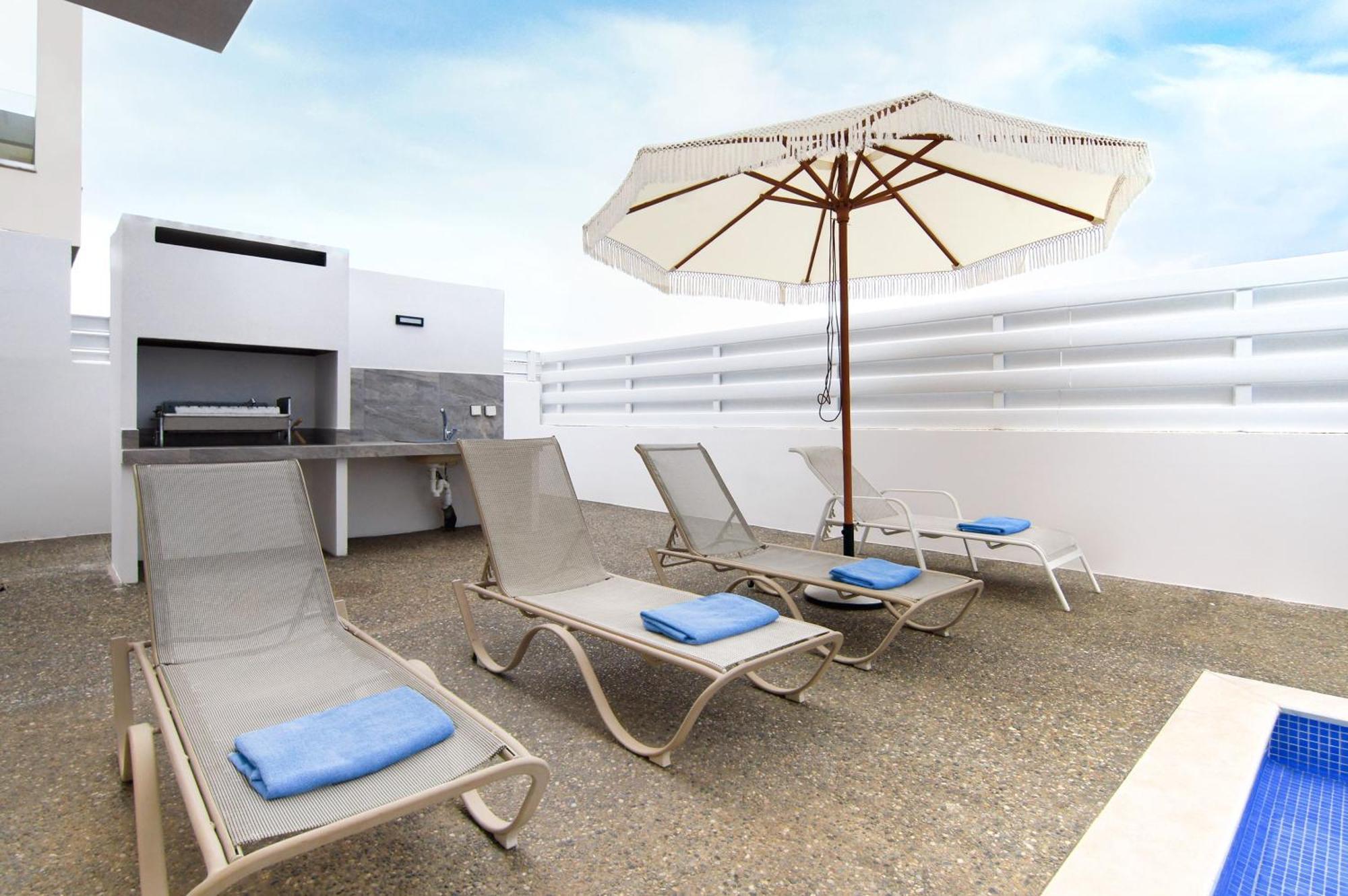 Villa Queen Isabella Protaras Exterior photo
